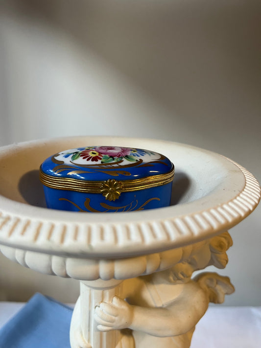 Vintage Couleuvre French Porcelain Oval Trinket Box