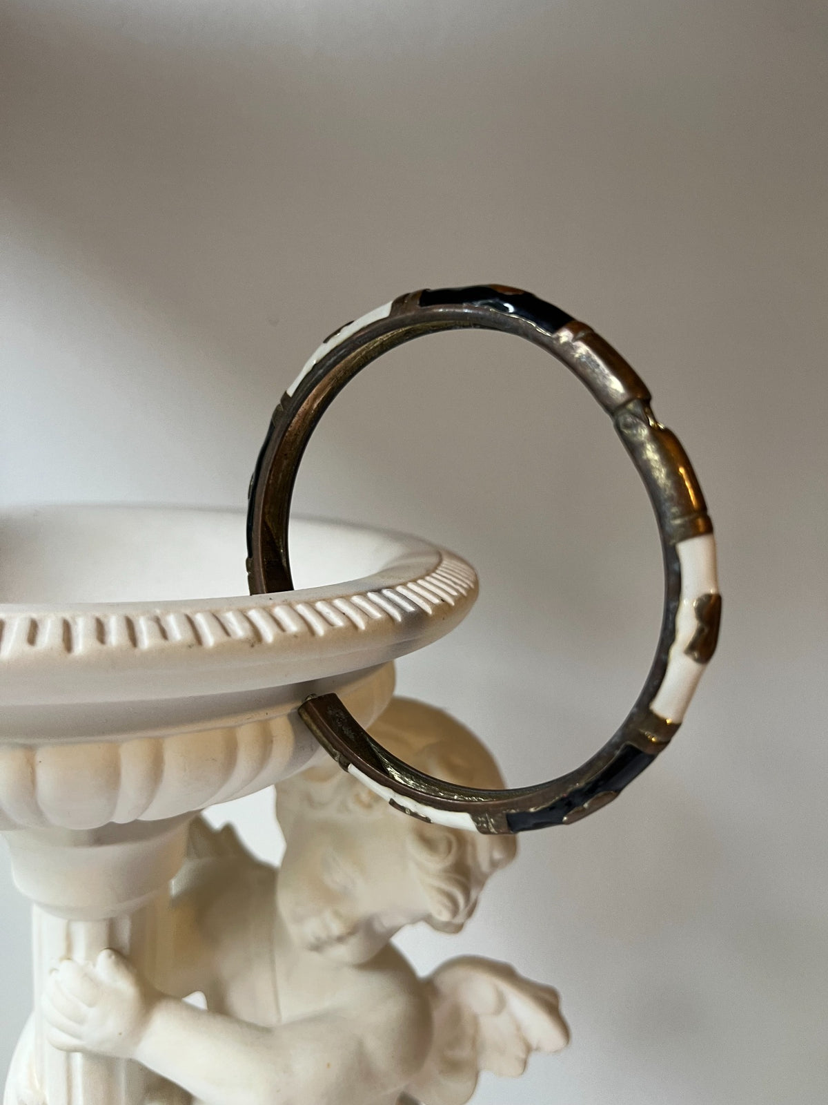 Vintage black and white enamel bangle bracelet