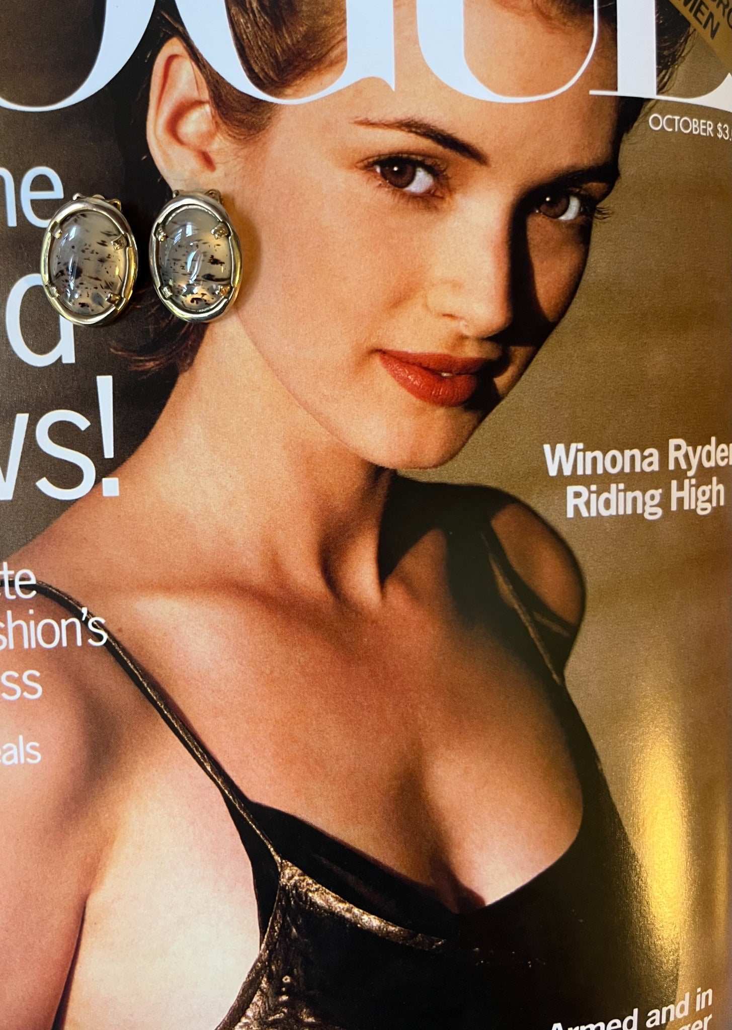 Vintage oval dendritic-style cabochon earrings