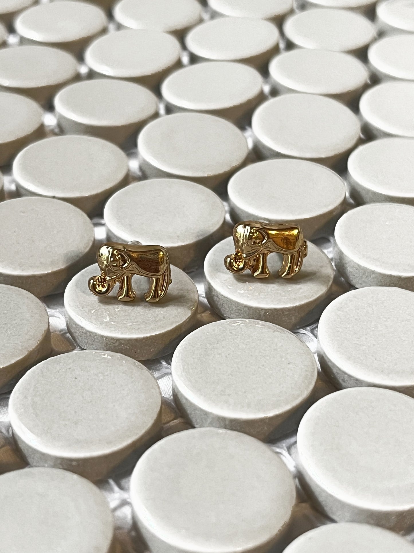 Vintage gold-tone elephant stud earrings