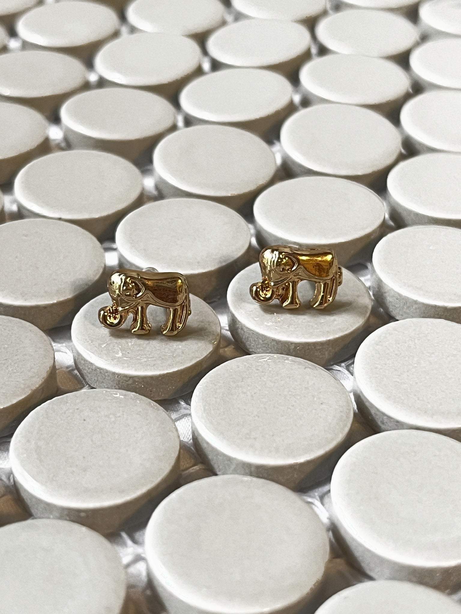 Vintage gold-tone elephant stud earrings