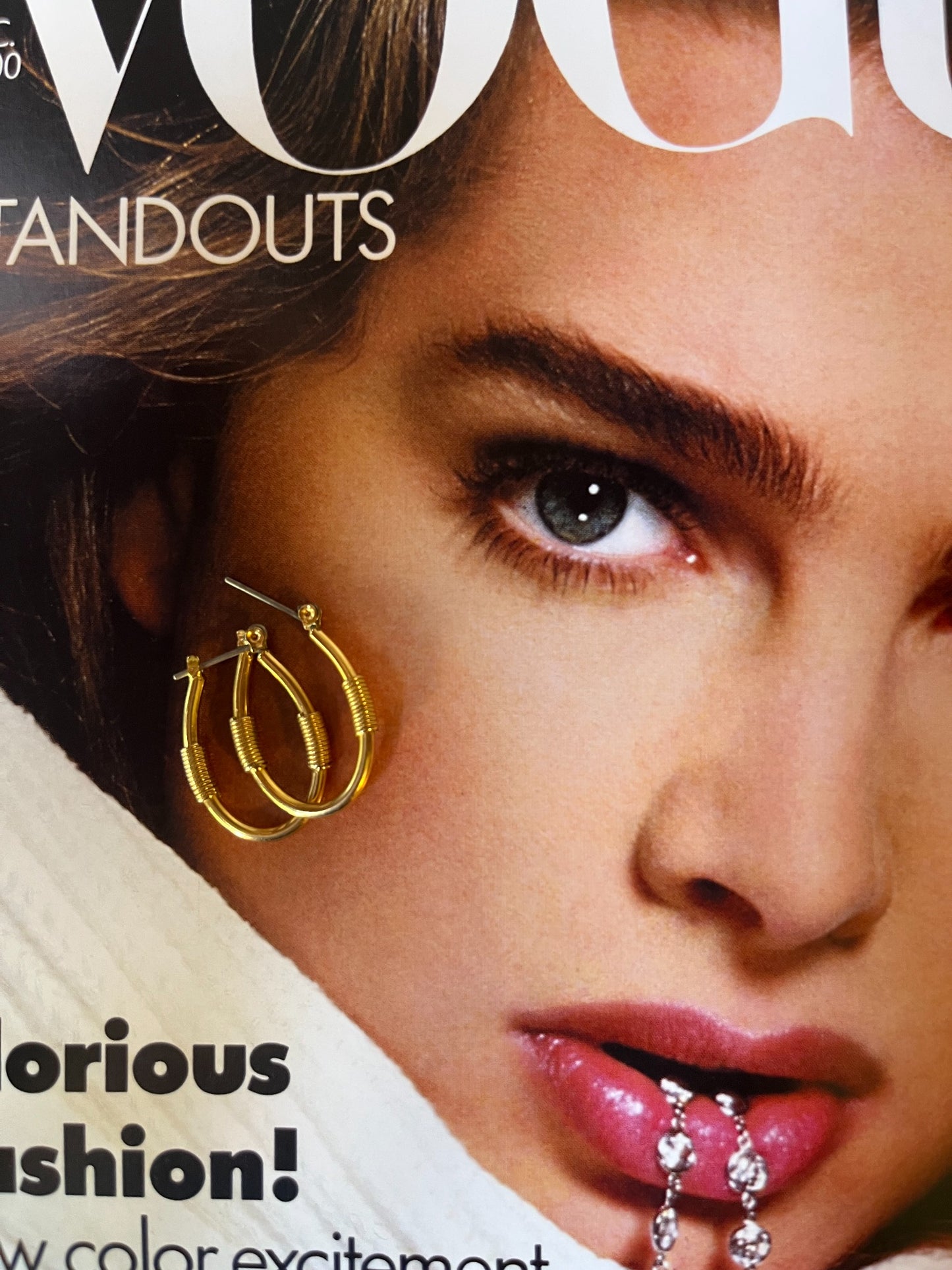 Vintage gold-tone wire-wrapped hoop earrings