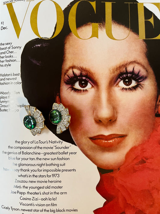 Vintage Emerald Green Cabochon Rhinestone Fan Earrings