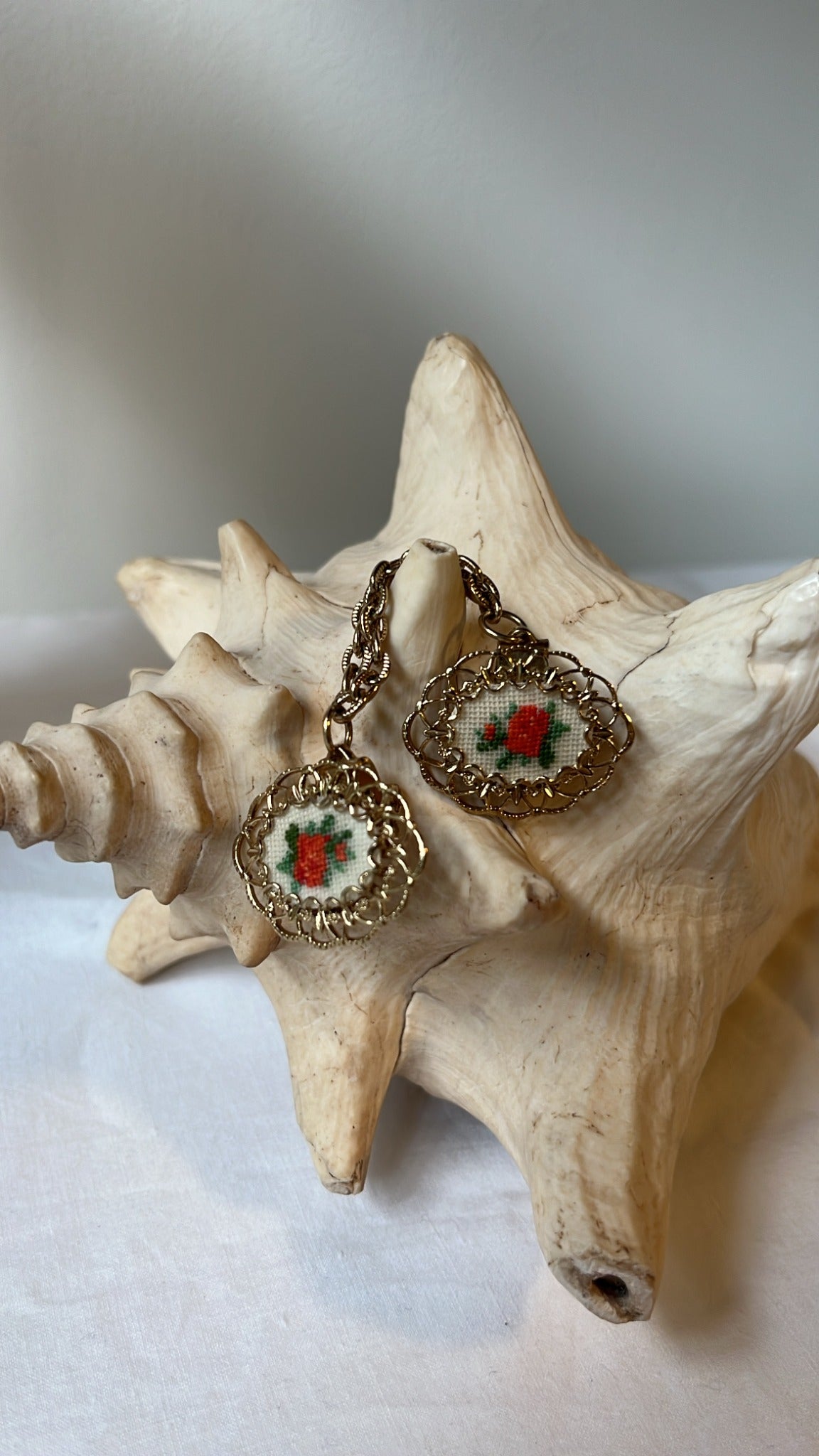 Vintage Needlepoint Rose Medallion Bracelet