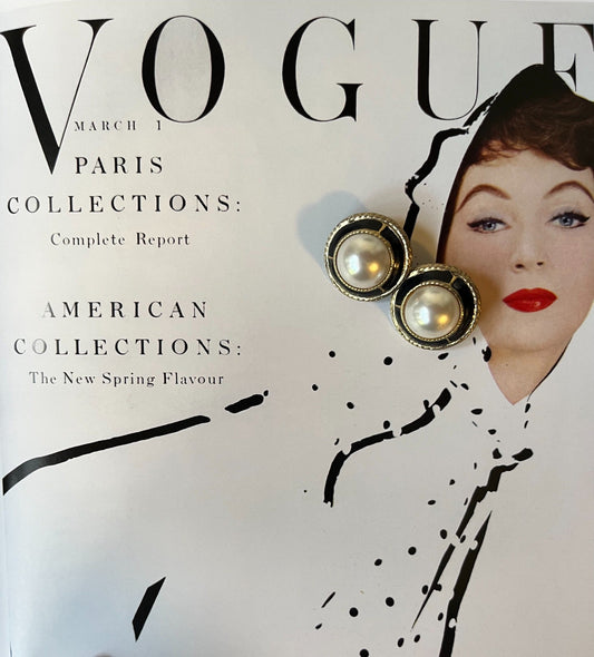 Vintage faux pearl and black enamel round earrings