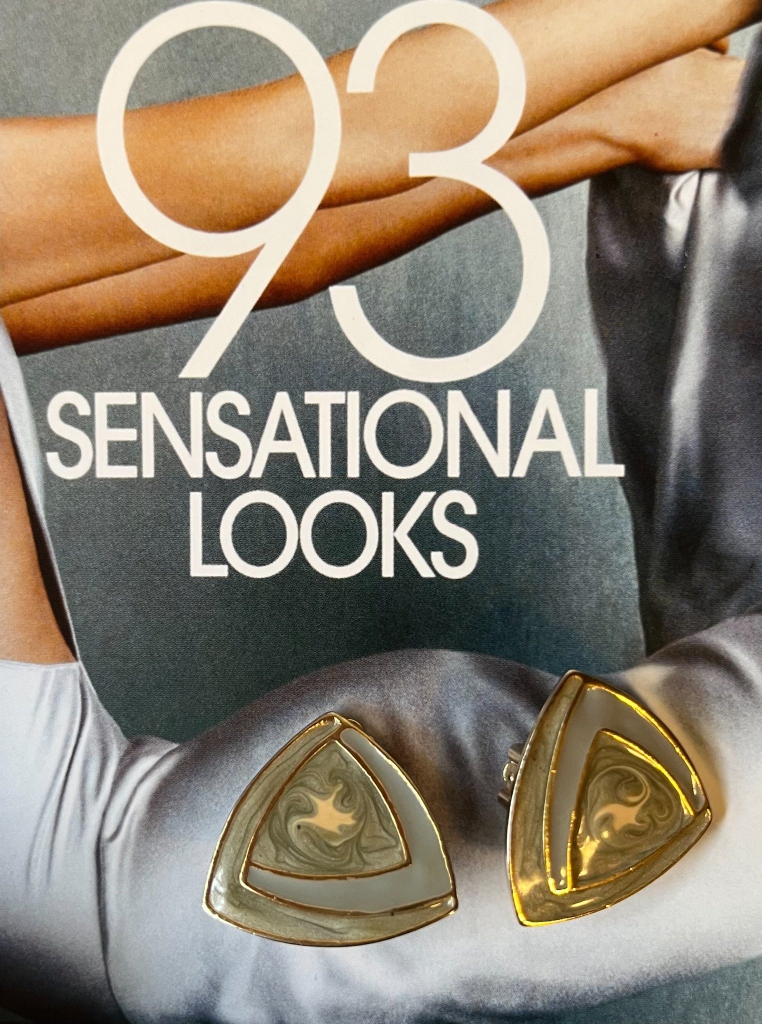 Vintage triangular marbled enamel gold-tone earrings