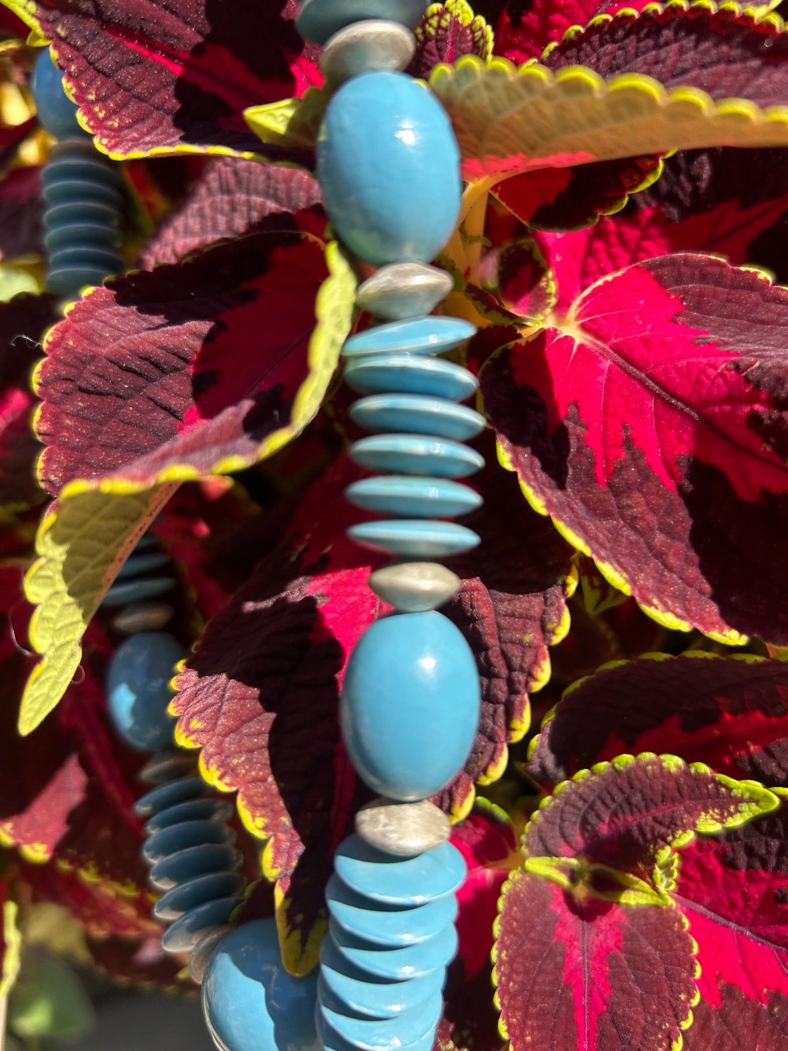 Vintage turquoise sculptural bead necklace