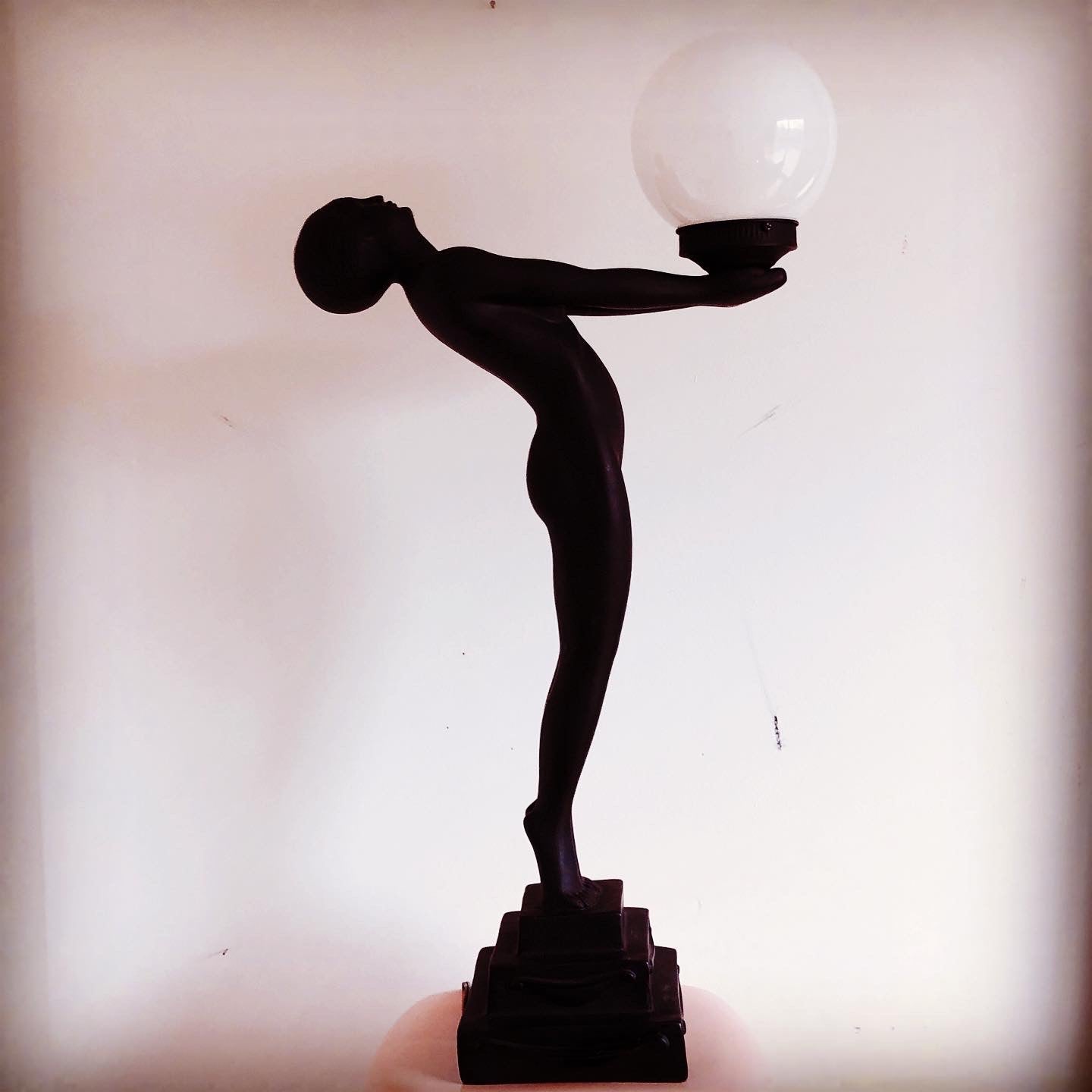 Nude Lady Art Deco Lamp